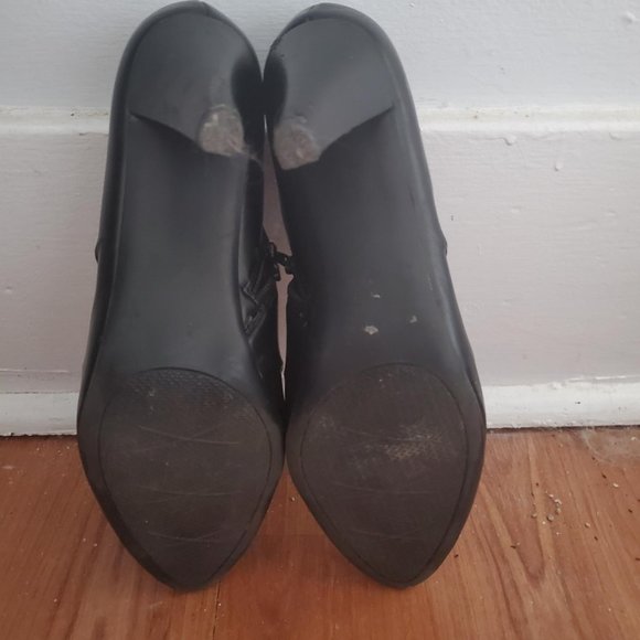 Ankle Boots - Picture 4 of 6